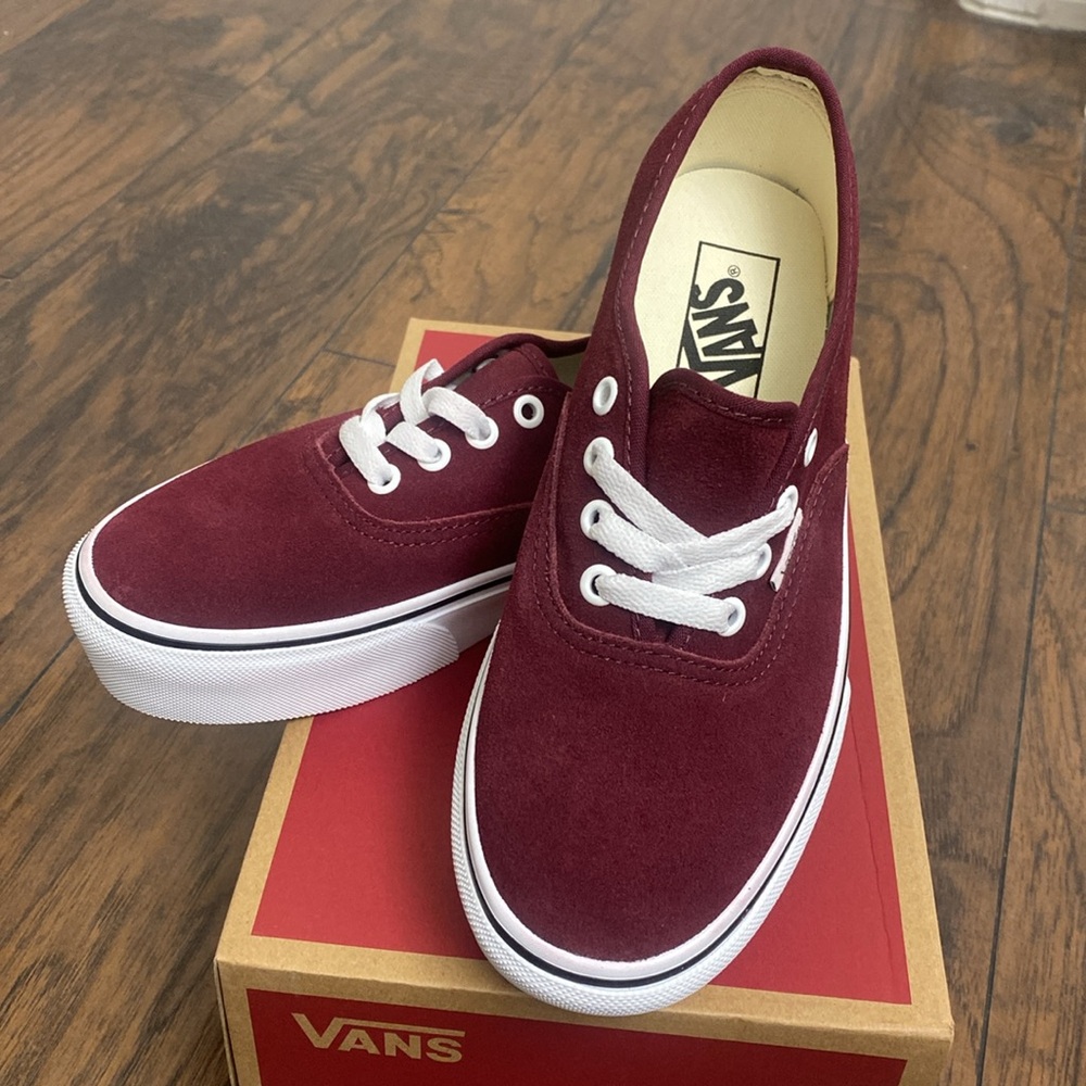 VANS AUTHENTIC PLATFORM BRAND 🔥 NEW - Picture 2 of 7